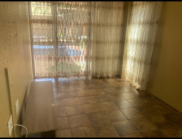 3 BEDROOM FREEHOLD FOR SALE IN BRAKPAN NORTH